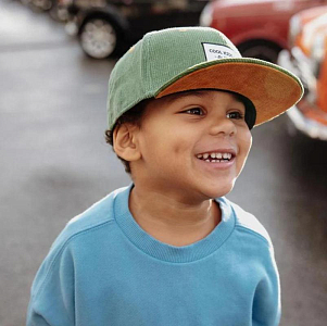 Бейсболка вельветовая Hello Hossy "Flat Brim Sweet Kiwi", спелое киви